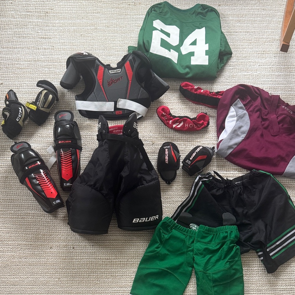 Bauer Hockey Gear Set with Green and Red Accents